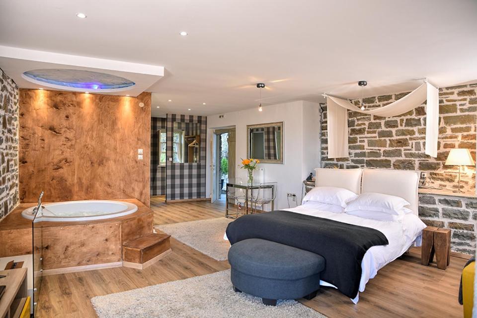 Mikro Papigo 1700 Hotel & Spa ภายนอก รูปภาพ